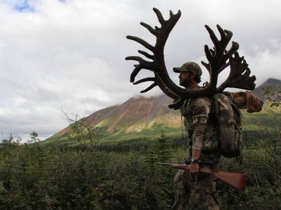 diy-caribou-hunting-plan-your-own-hunting-trip-feature